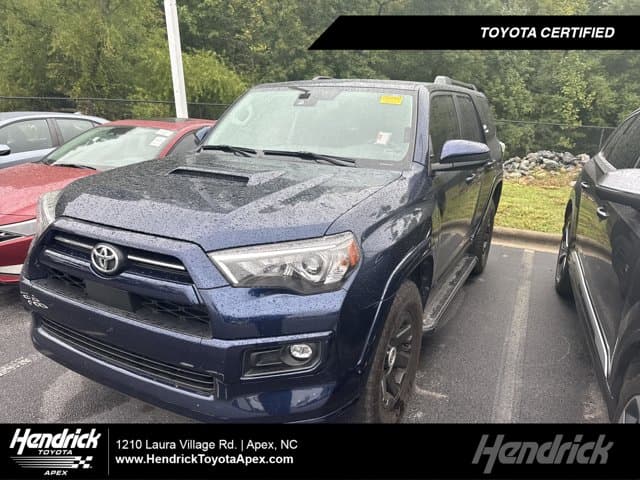 2022 Toyota 4Runner TRD Sport — photo 1 of 10