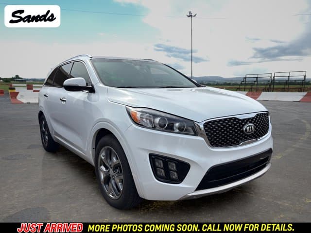 2016 Kia Sorento SXL — photo 1 of 11