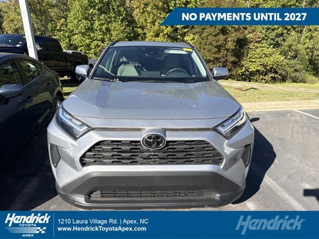 2023 Toyota RAV4 XLE — photo 1 of 6