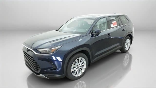 2026 Toyota Grand Highlander Platinum — photo 1 of 46