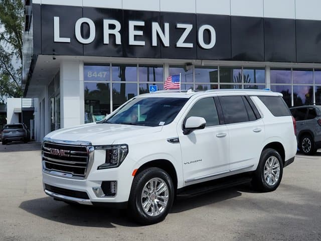 2023 GMC Yukon SLT — photo 1 of 37
