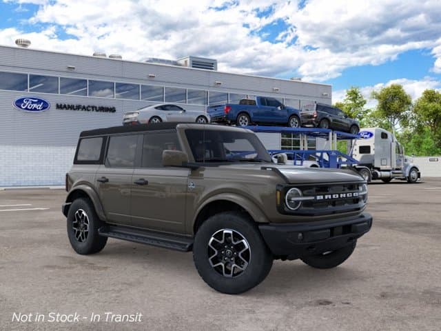 2026 Ford Bronco Outer Banks — photo 1 of 25