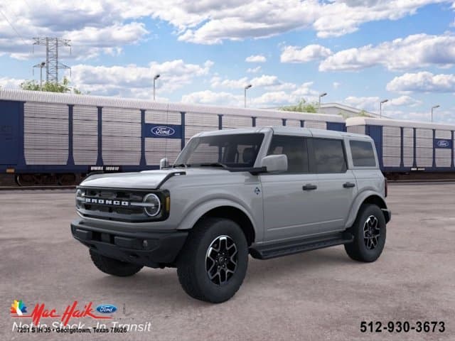 2026 Ford Bronco Outer Banks — photo 1 of 25