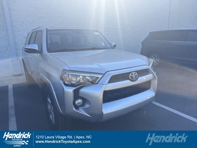 2018 Toyota 4Runner SR5 Premium — photo 1 of 3