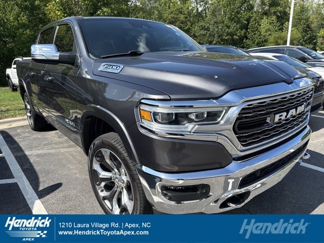 2022 RAM 1500 Limited — photo 1 of 9
