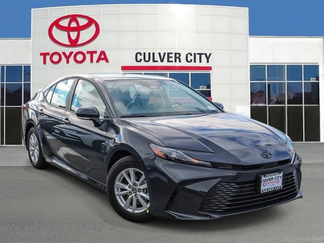 2026 Toyota Camry LE — photo 1 of 26