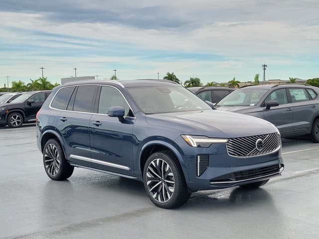 2027 Volvo XC90 Plus — photo 1 of 30