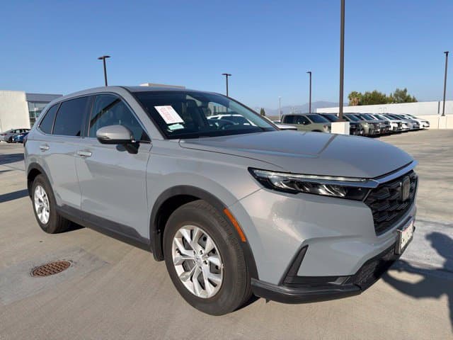 2025 Honda CR-V LX — photo 1 of 3