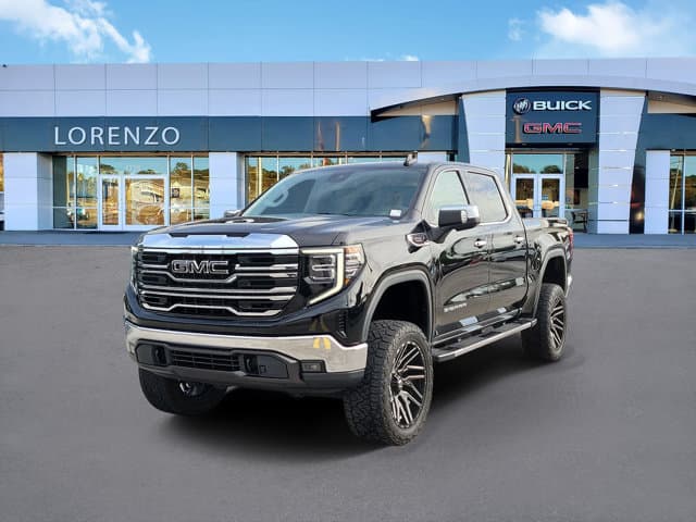 2023 GMC Sierra 1500 SLT — photo 1 of 29