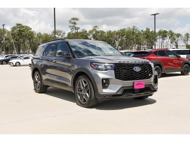2026 Ford Explorer ST — photo 1 of 31