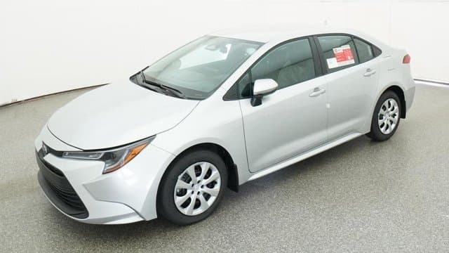 2026 Toyota Corolla LE — photo 1 of 52