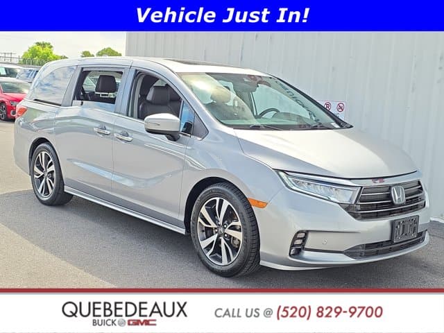 2021 Honda Odyssey Touring — photo 1 of 30