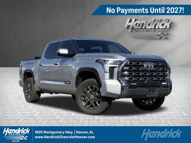 2024 Toyota Tundra 4WD Platinum — photo 1 of 16