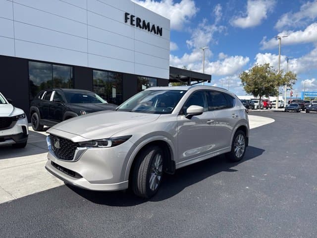 2024 Mazda CX-5 2.5 S Premium Package — photo 1 of 14