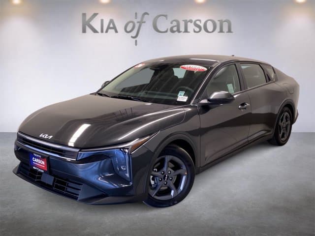 2026 Kia K4 LXS — photo 1 of 33
