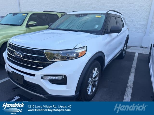2021 Ford Explorer XLT — photo 1 of 11