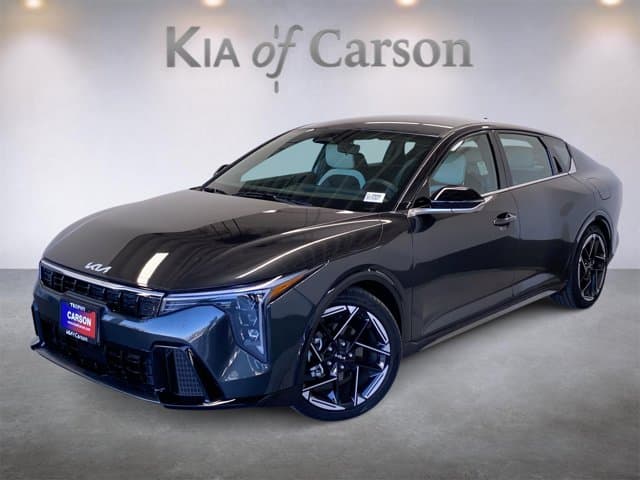 2026 Kia K4 GT-Line — photo 1 of 33
