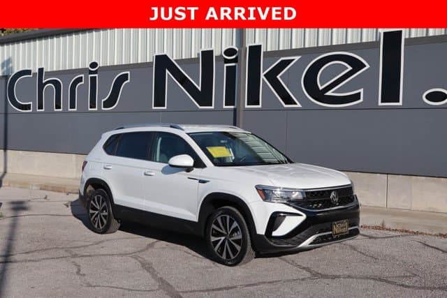2023 Volkswagen Taos SE — photo 1 of 28