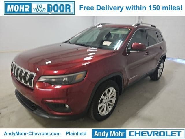 2019 Jeep Cherokee Latitude — photo 1 of 11