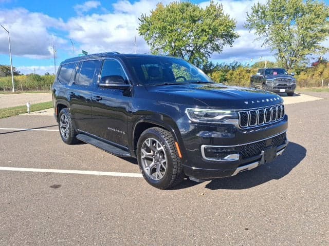 2024 Jeep Wagoneer Series III — photo 1 of 5