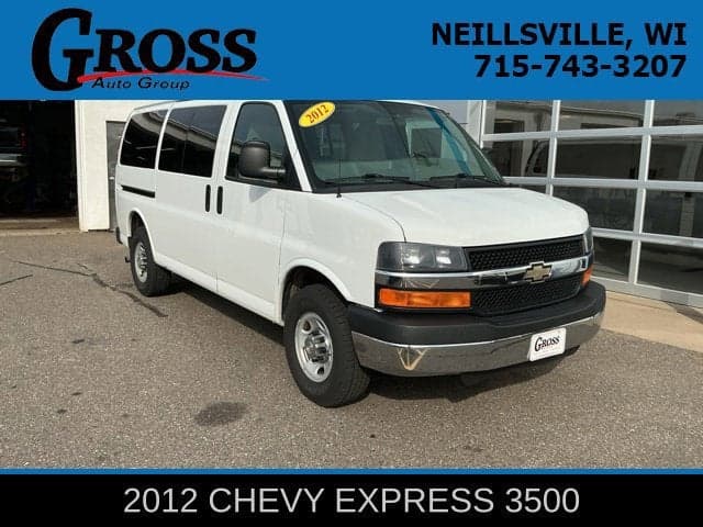 2012 Chevrolet Express Passenger 1LT — photo 1 of 46