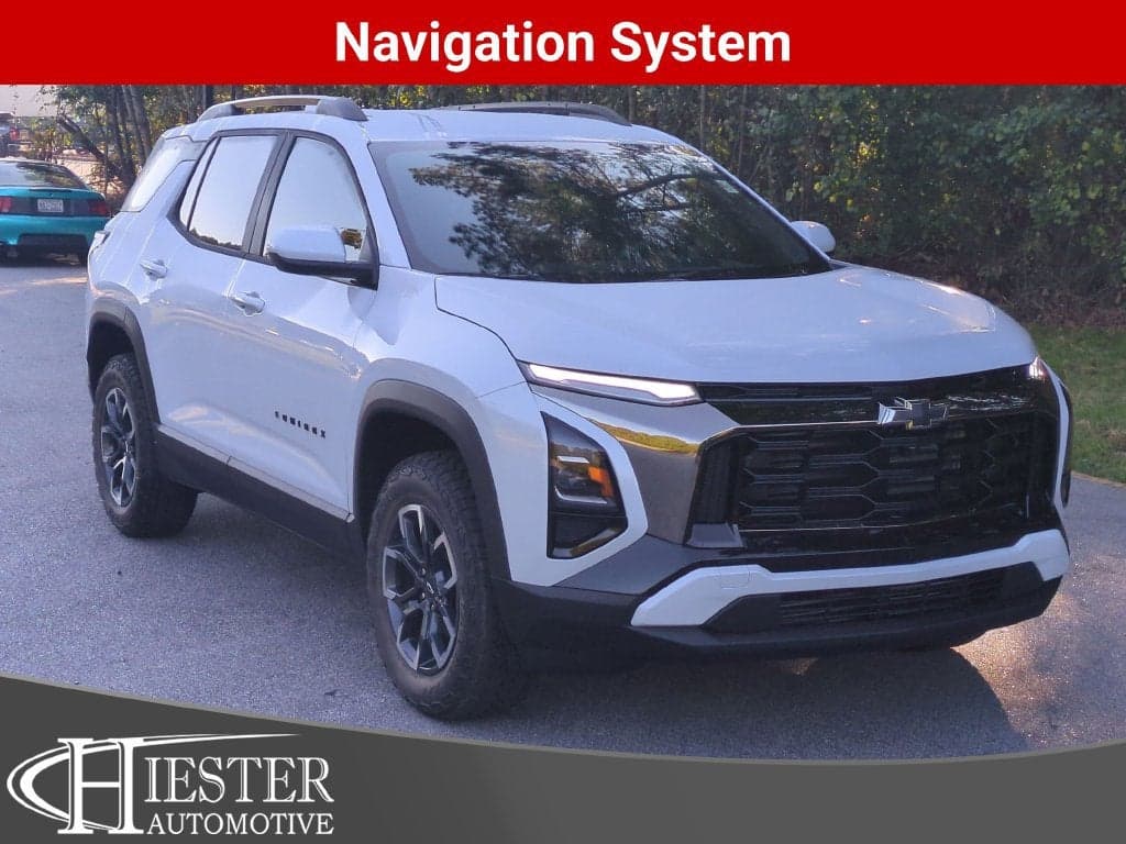2027 Chevrolet Equinox FWD ACTIV — photo 1 of 5