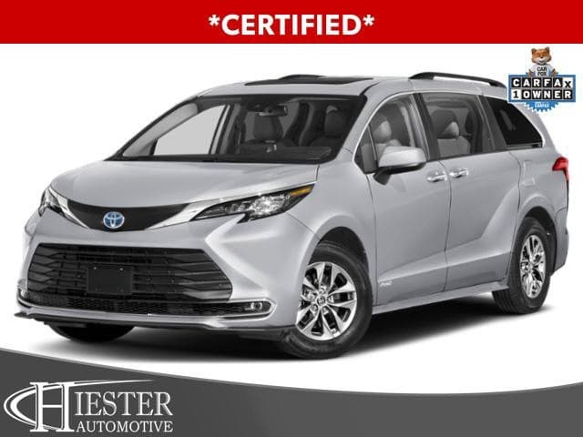 2022 Toyota Sienna XLE — photo 1 of 3