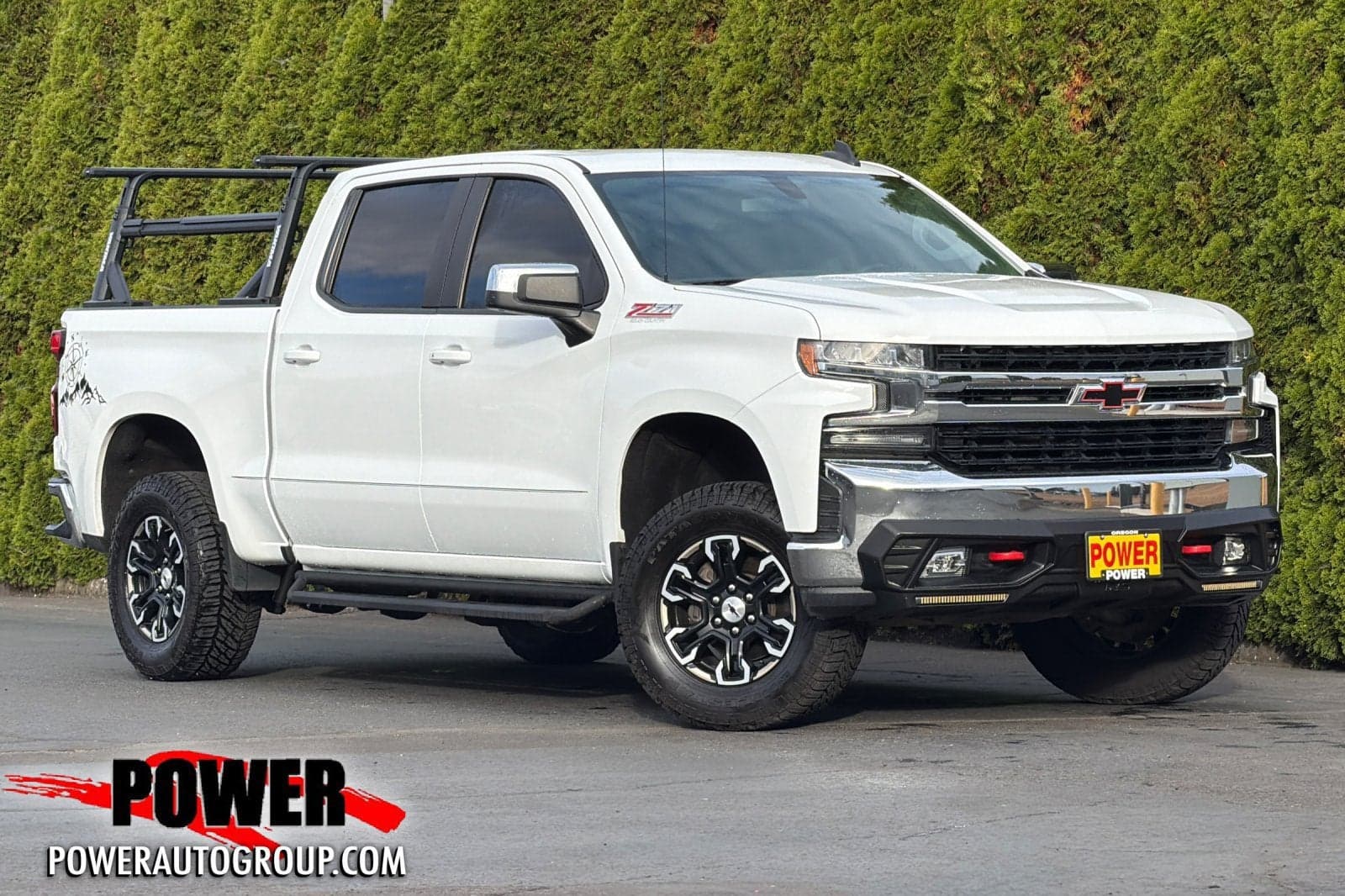 2020 Chevrolet Silverado 1500 LT — photo 1 of 5