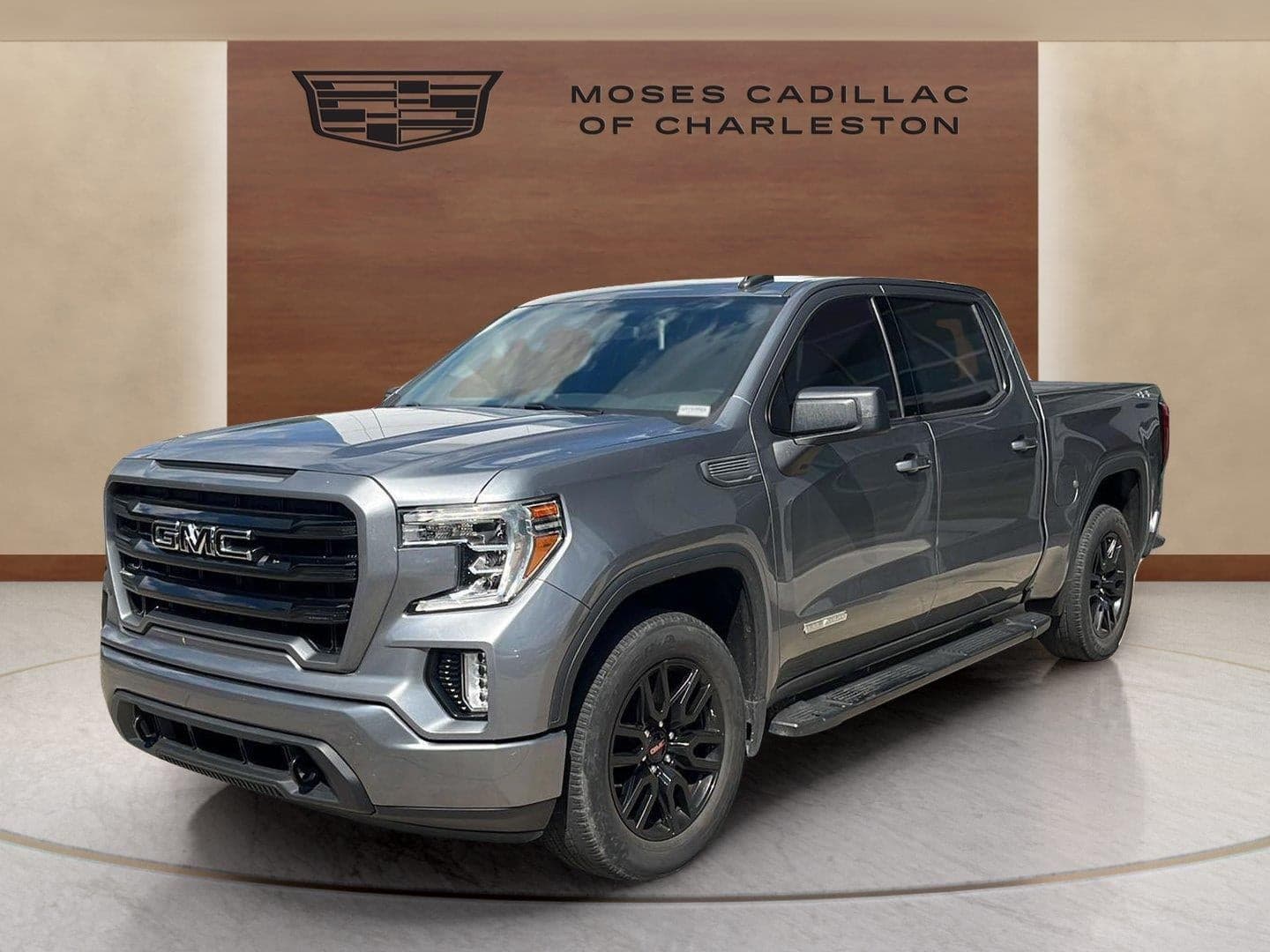 2020 GMC Sierra 1500 Elevation — photo 1 of 8