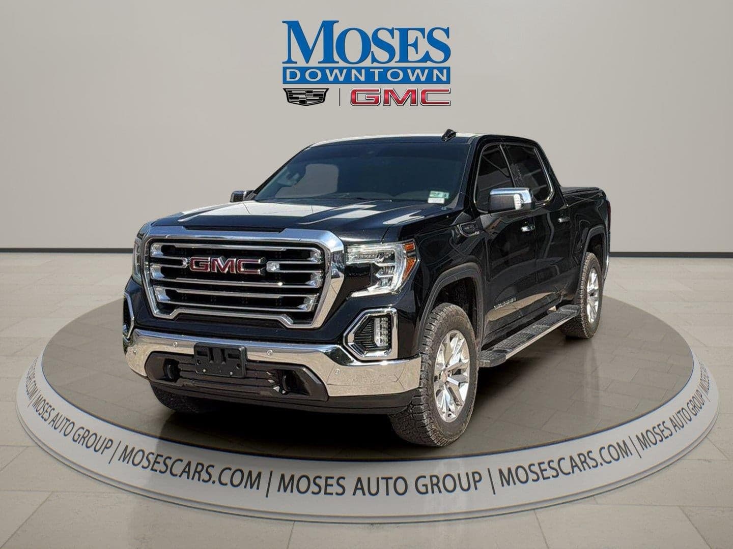 2020 GMC Sierra 1500 SLT — photo 1 of 8