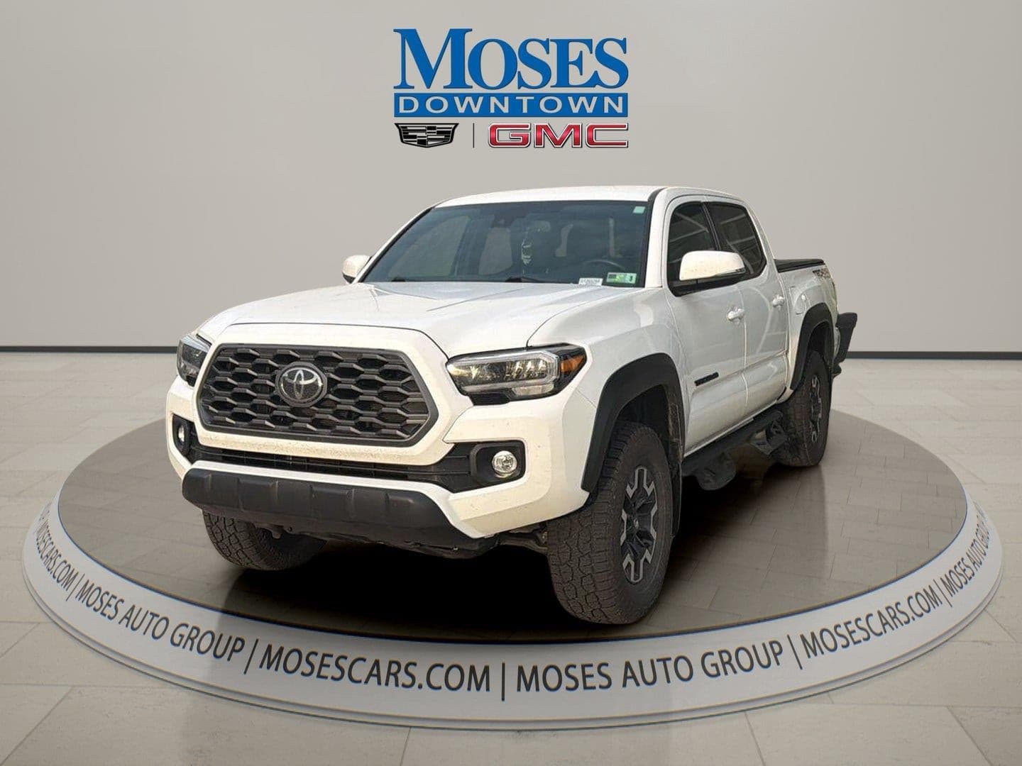 2023 Toyota Tacoma 4WD TRD Off Road — photo 1 of 9