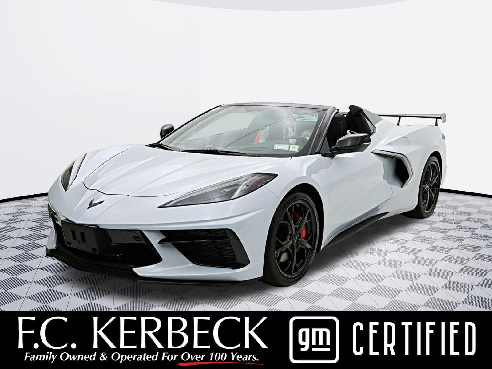 2022 Chevrolet Corvette 3LT — photo 1 of 36