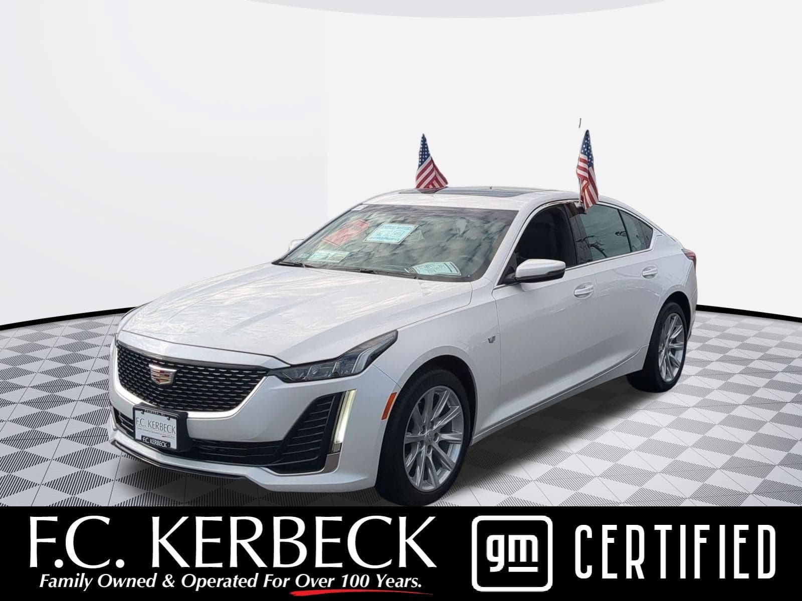 2023 Cadillac CT5 Luxury — photo 1 of 5