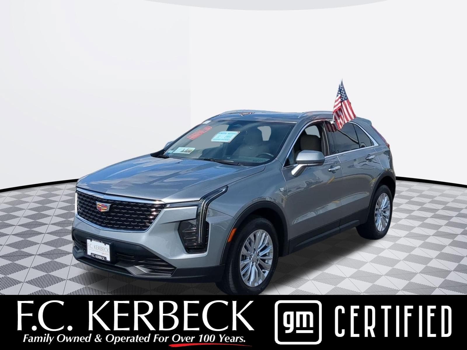 2024 Cadillac XT4 AWD Luxury — photo 1 of 32