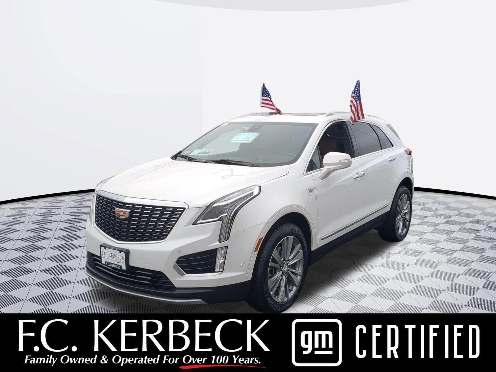 2024 Cadillac XT5 Base — photo 1 of 5