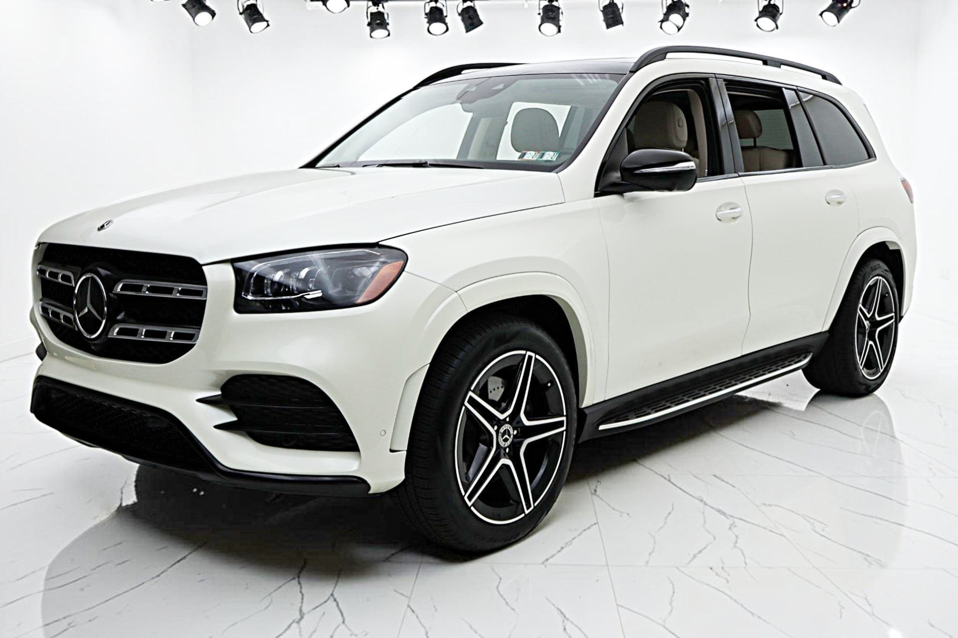 2023 Mercedes-Benz GLS Base — photo 1 of 46