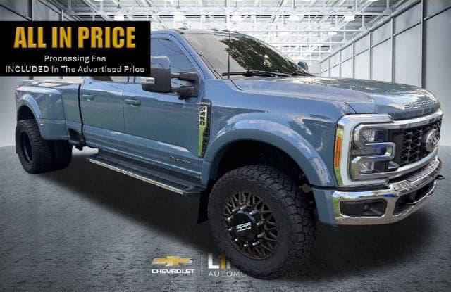 2023 Ford Super Duty F-450 DRW XL — photo 1 of 5