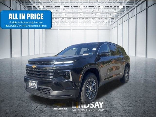 2027 Chevrolet Traverse AWD LT — photo 1 of 5