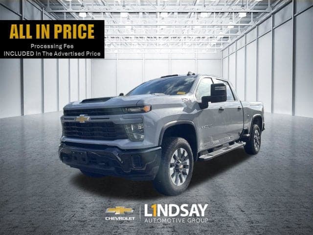 2024 Chevrolet Silverado 2500HD Custom — photo 1 of 25