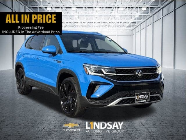 2024 Volkswagen Taos SEL — photo 1 of 5