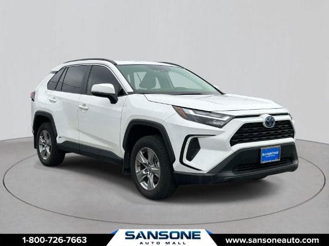 2024 Toyota RAV4 Base — photo 1 of 30