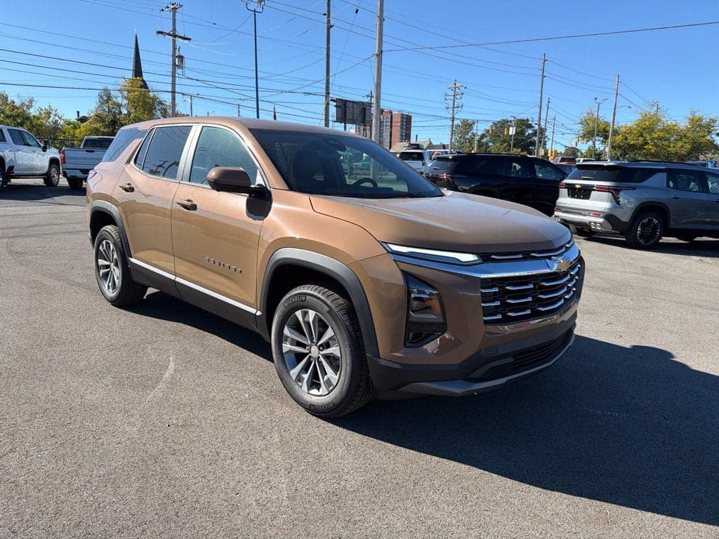 2027 Chevrolet Equinox AWD LT — photo 1 of 38