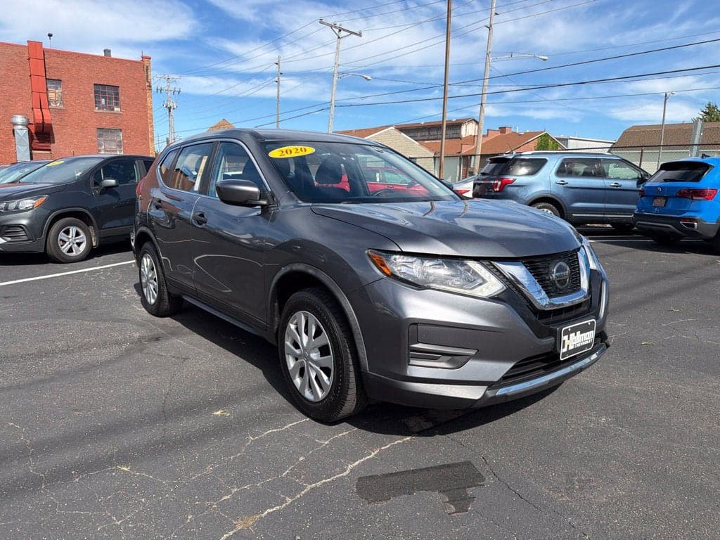 2020 Nissan Rogue S — photo 1 of 33