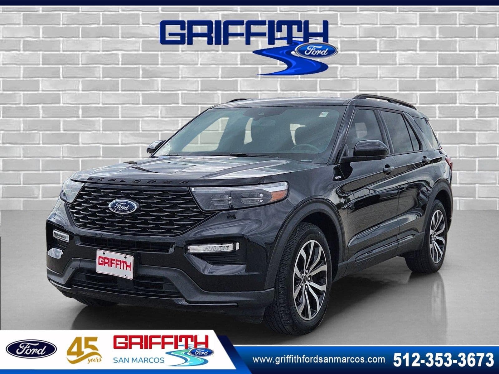 2023 Ford Explorer ST-Line — photo 1 of 5