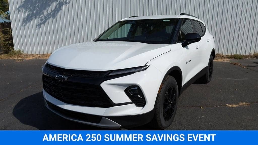 2026 Chevrolet Blazer 2LT — photo 1 of 25