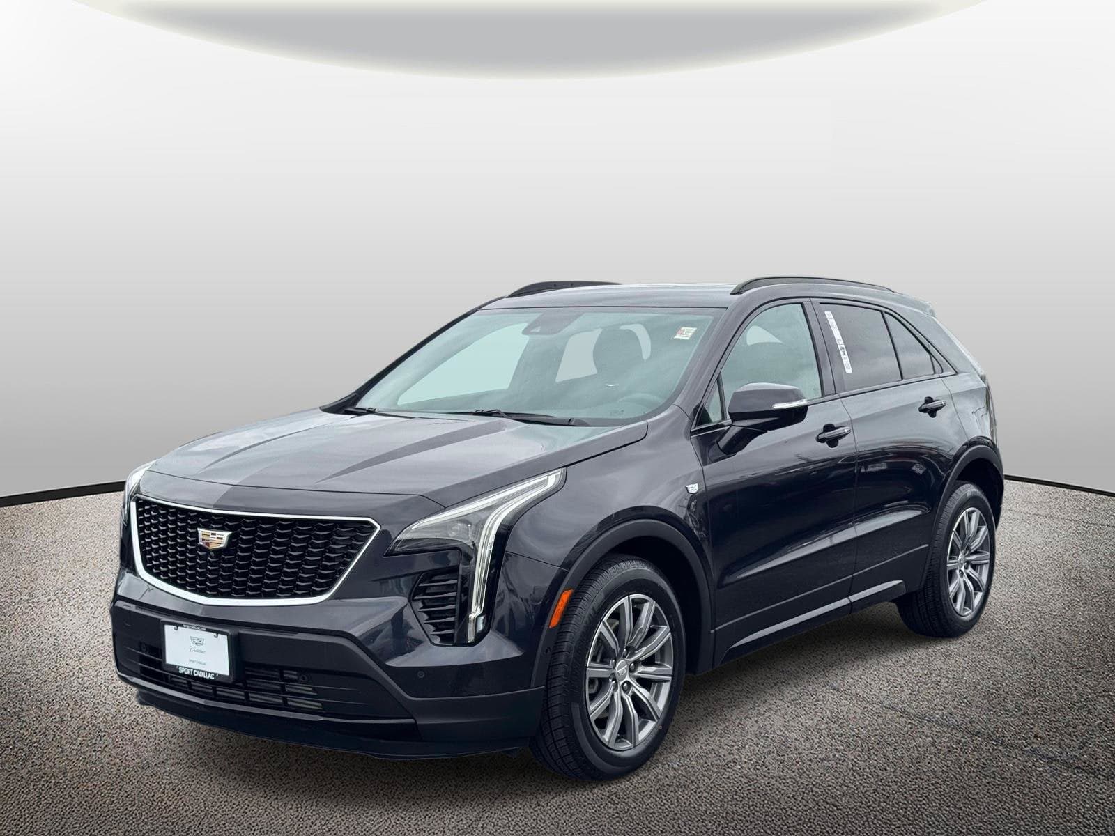 2022 Cadillac XT4 FWD Sport — photo 1 of 28