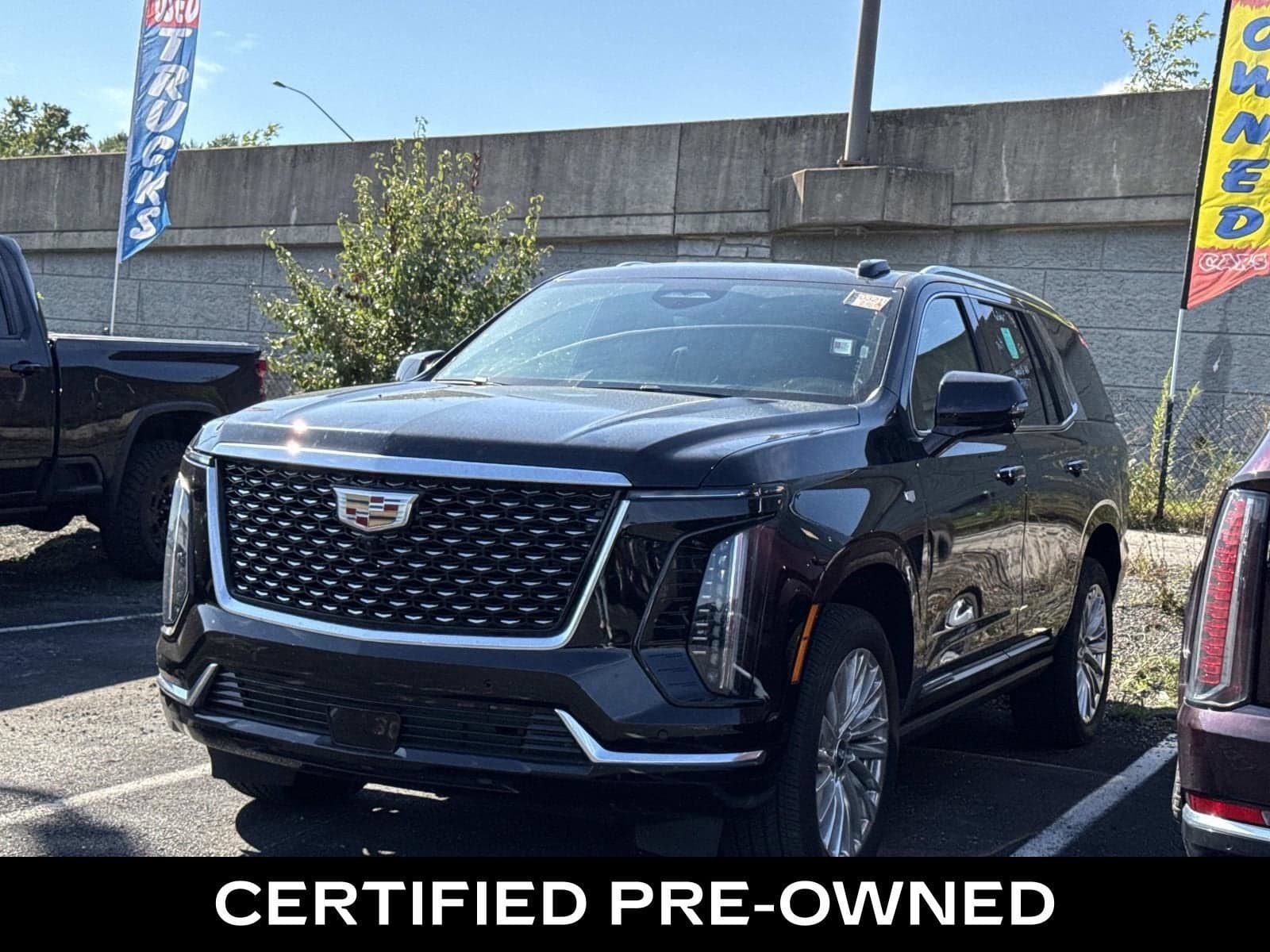 2026 Cadillac Escalade 4WD Luxury — photo 1 of 6