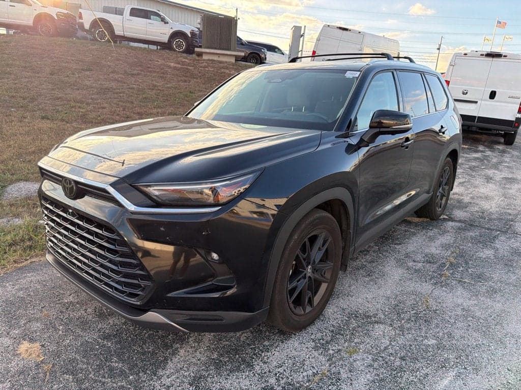 2024 Toyota Grand Highlander Limited — photo 1 of 5
