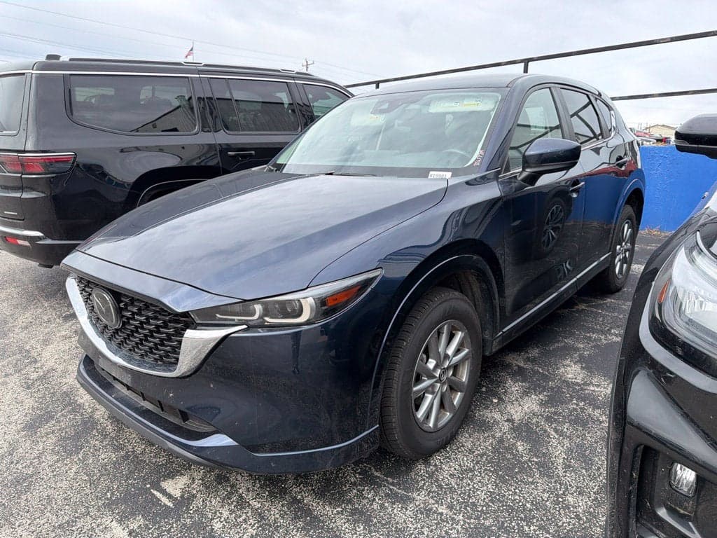 2025 Mazda CX-5 2.5 S Select Package — photo 1 of 5