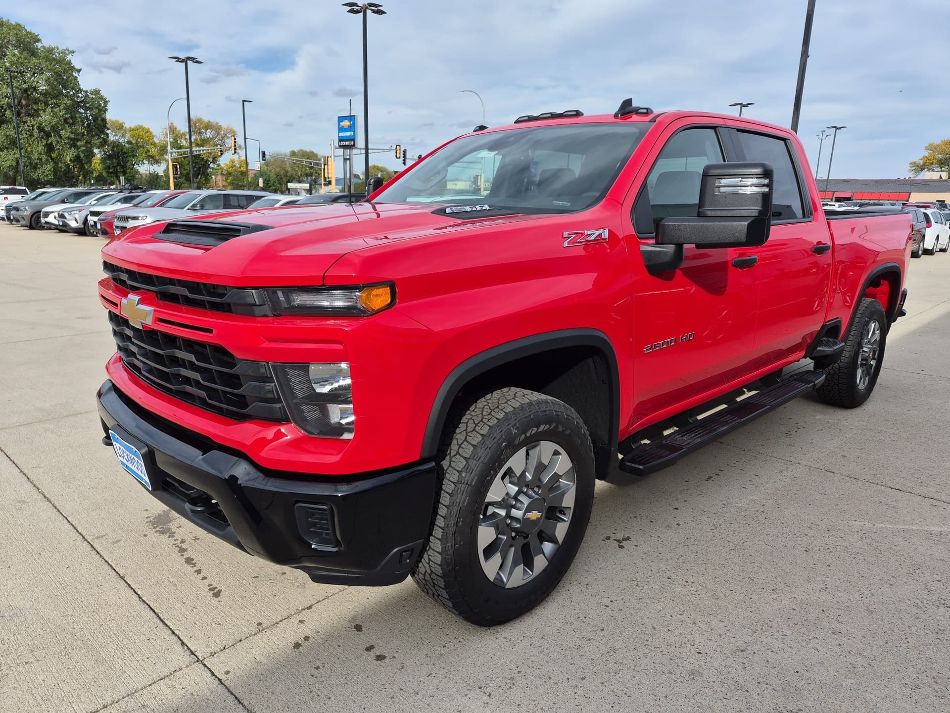 2026 Chevrolet Silverado 2500HD Custom — photo 1 of 34